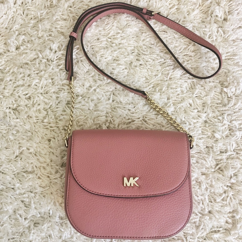 Michael Kors Mauve Crossbody Bag!